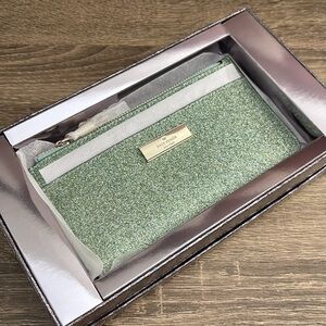 Kate spade Glimmer Boxed Large Slim Cardholder Wallet NWT